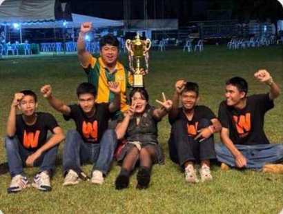 แสดงความยินดีกับวงดนตรี Woodstock จากคณะ Indy Zone